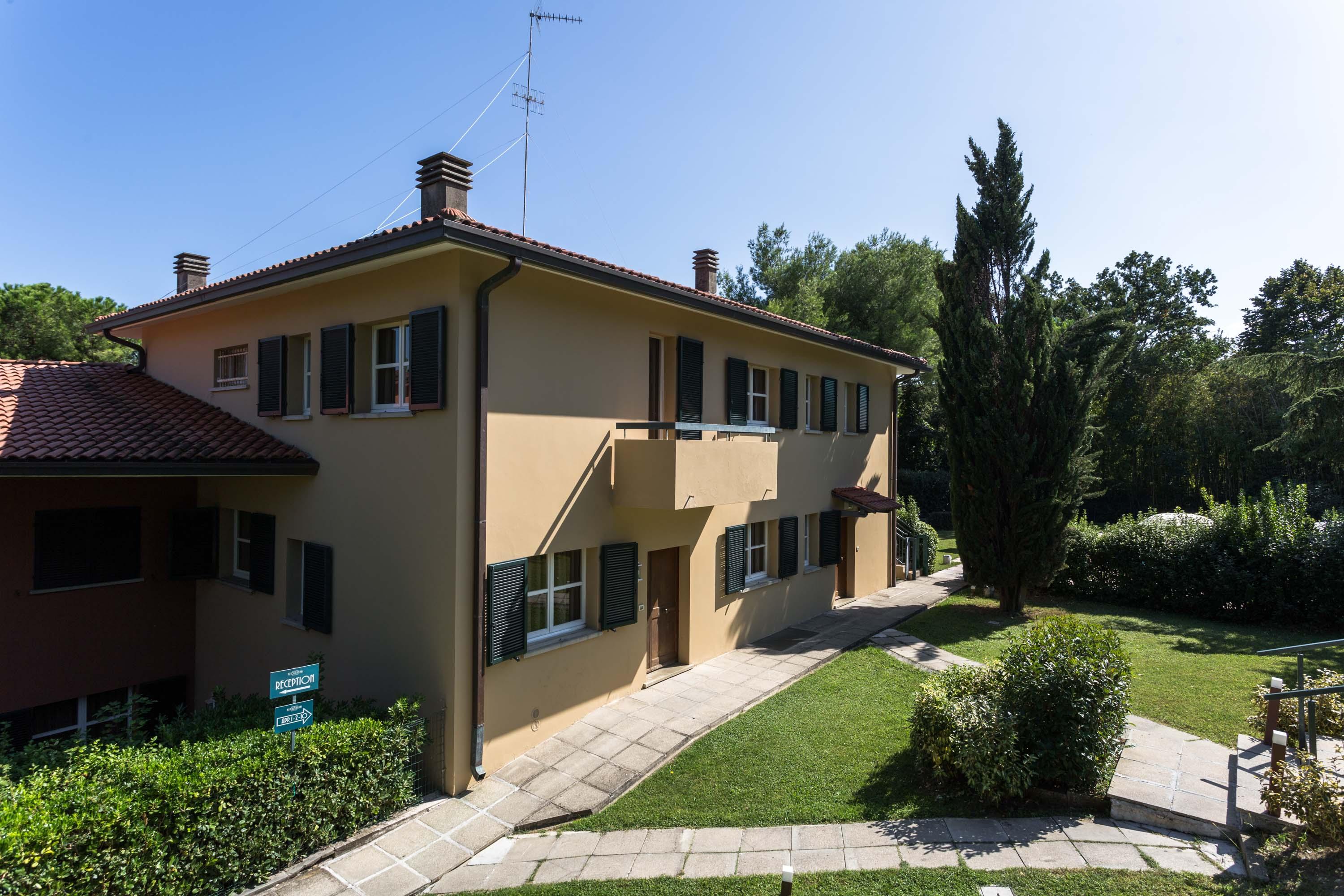 Residenze Al Colle Dei Pini Aparthotel Riccione Exterior photo
